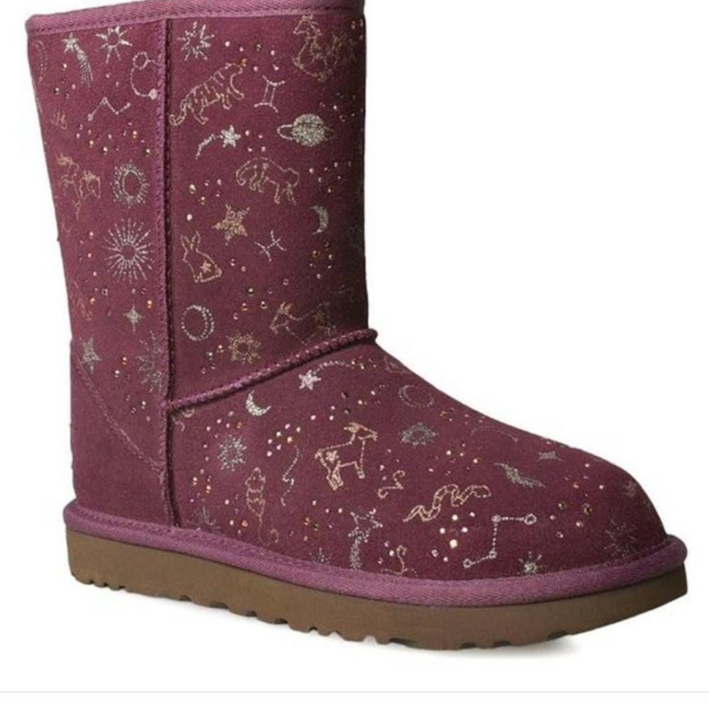 UGG Classic Zodiac Short Suede Boot Black 6 grape 7 cy